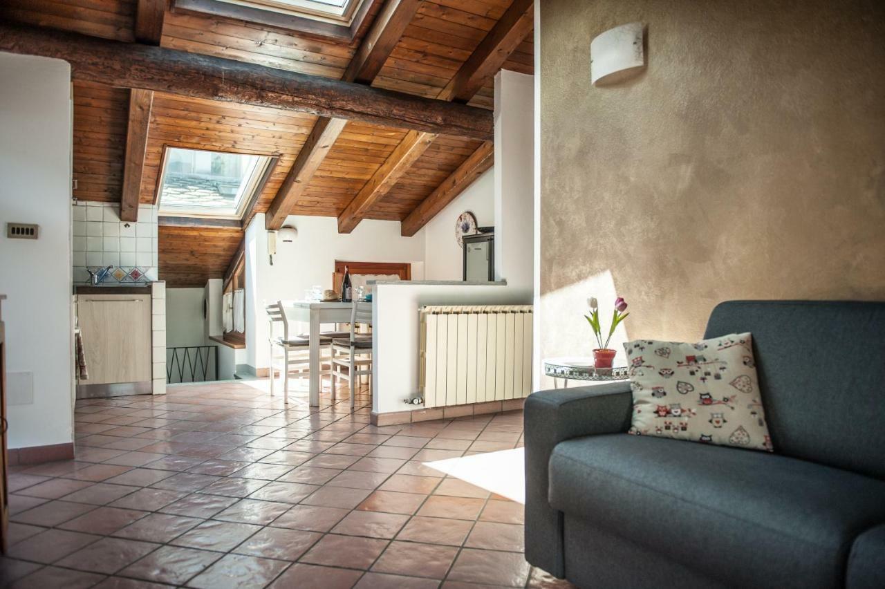Maison Forum Appartement Aosta Buitenkant foto